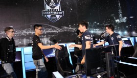 BLG被爆决定处理Bin；拳头公布MSI、S赛赛制；官方谈换线：不公平的战术 剥夺了观众欣赏精彩正面对决的机会！